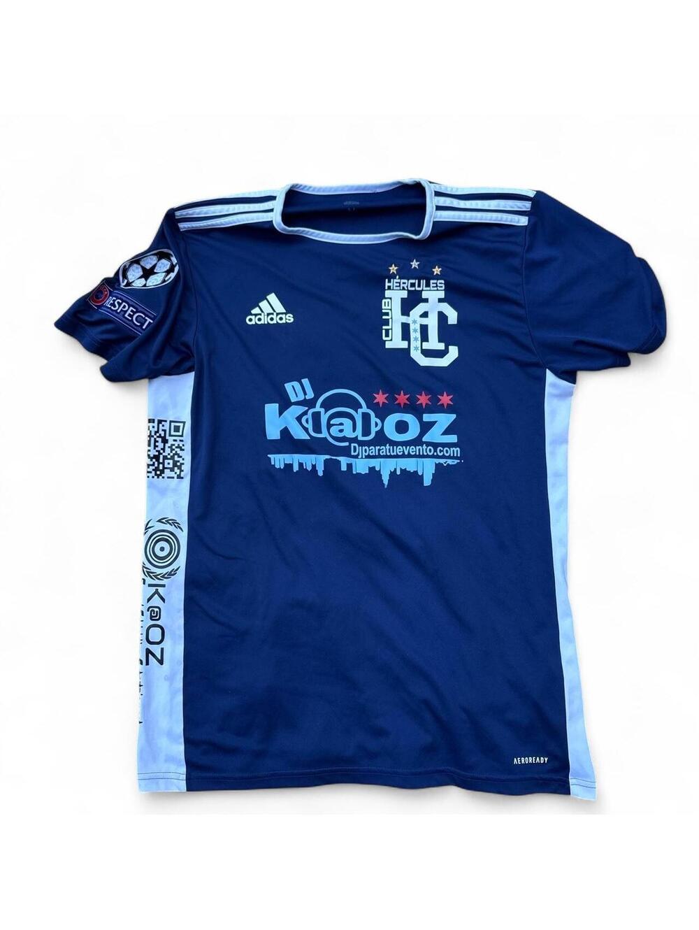 Adidas Men's Navy and Blue Tshirt
